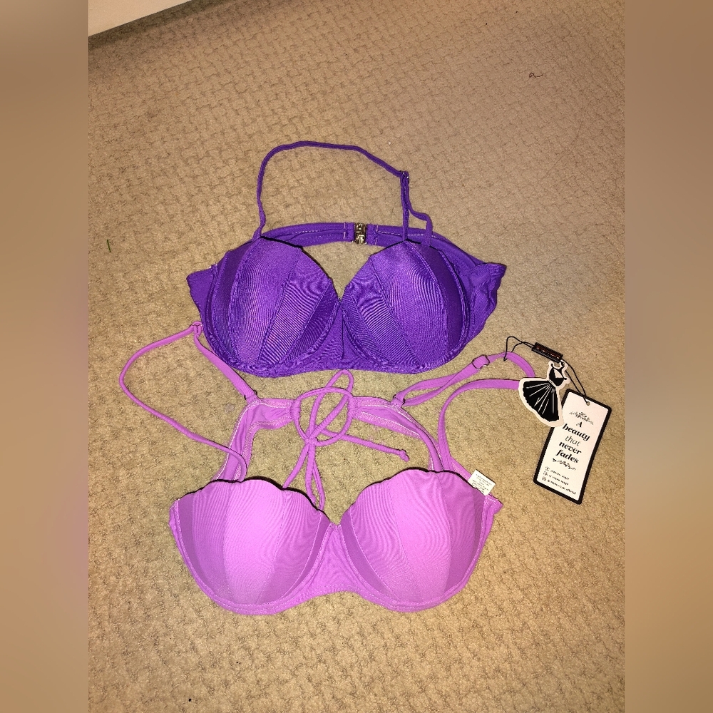 Retro Stage Mermaid Shell Bikini Tops (Size Small) Brand new